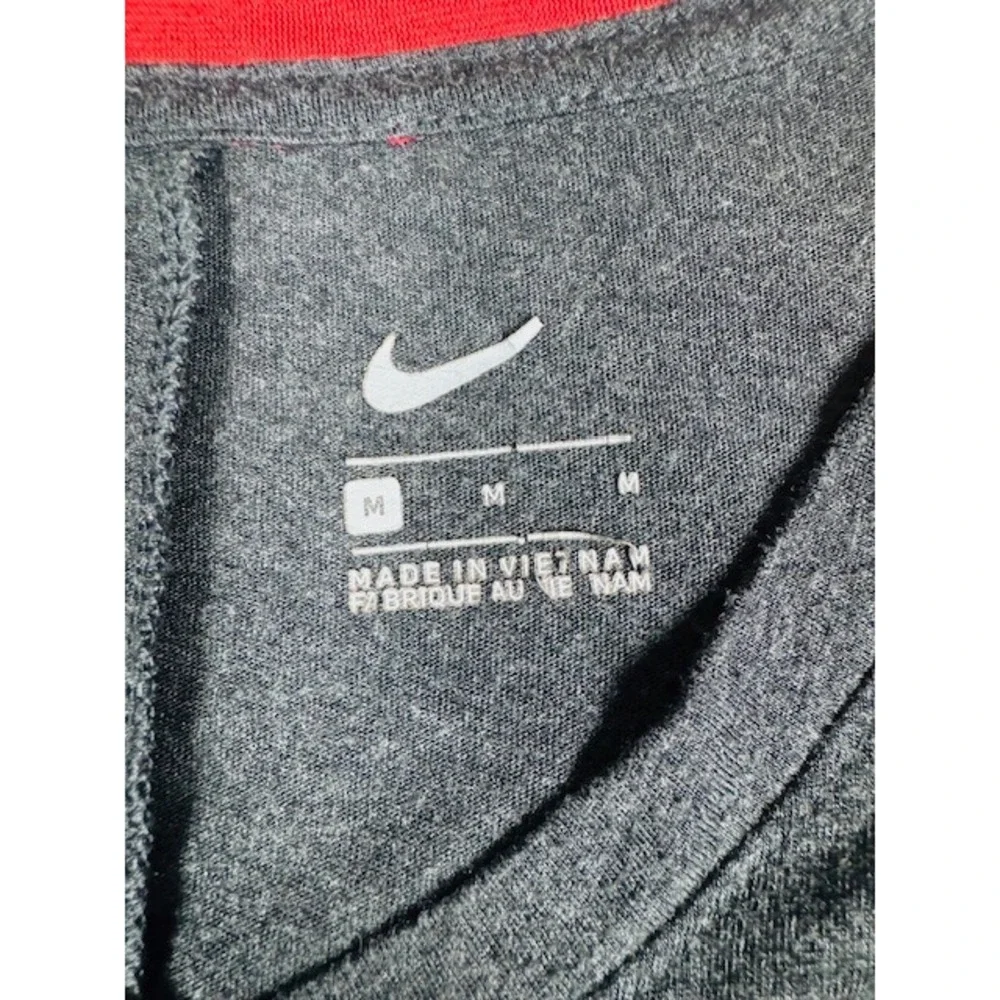 Georgia Bulldogs Nike T-Shirt Youth Girls Med Charcoal Grey V-Neck Short Sleeve